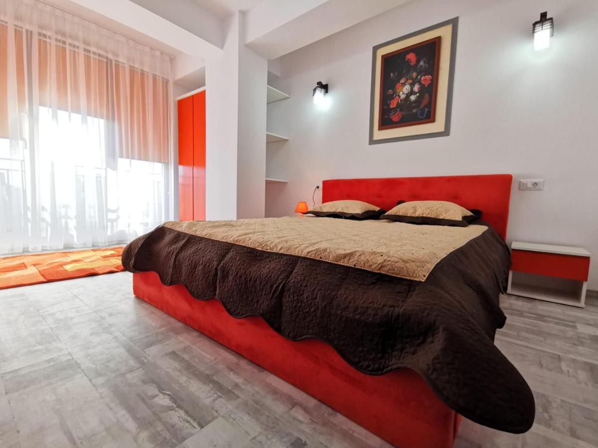 Orange Apartment-Brilliant Apartments Констанца Экстерьер фото