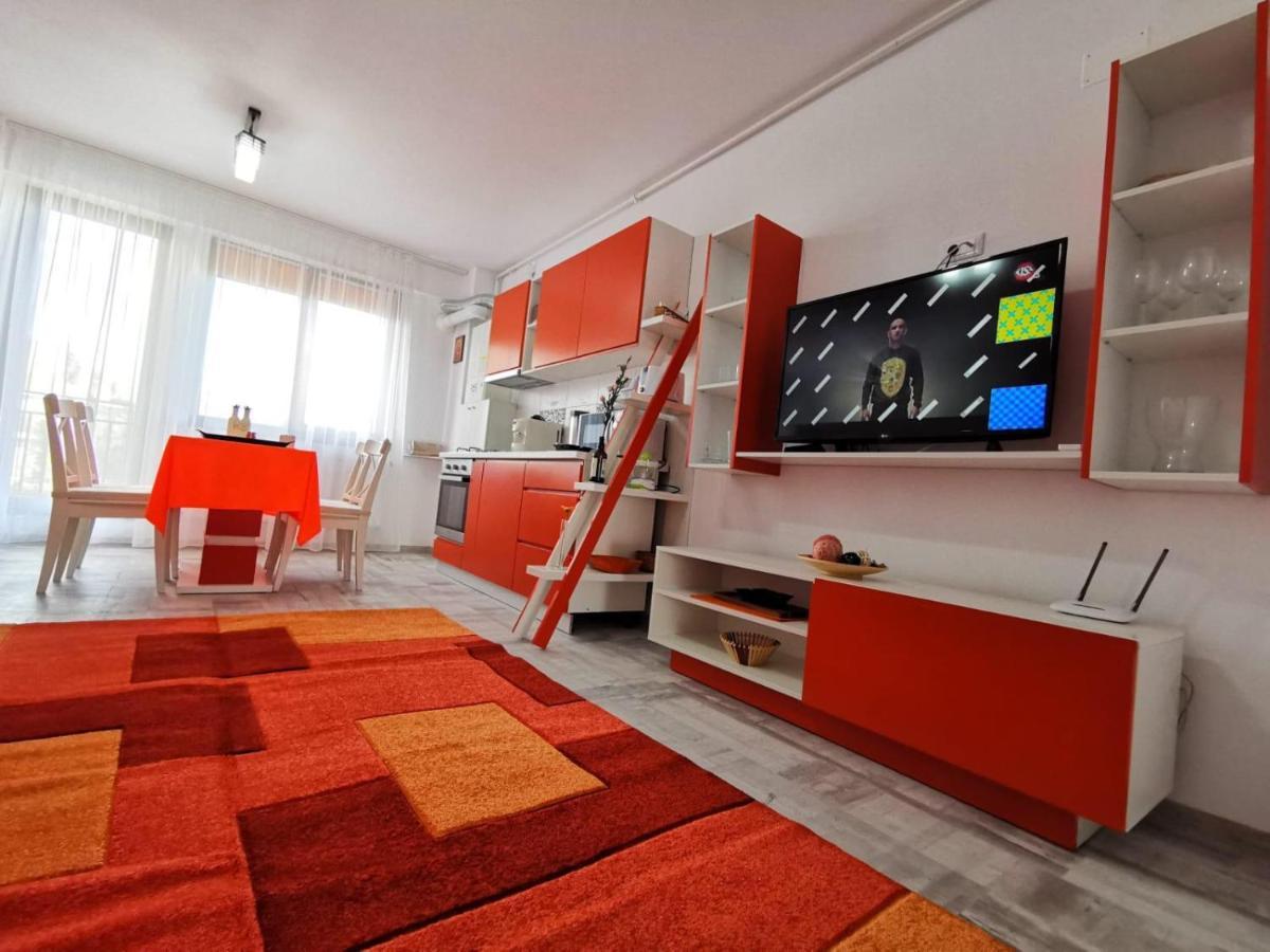 Orange Apartment-Brilliant Apartments Констанца Экстерьер фото