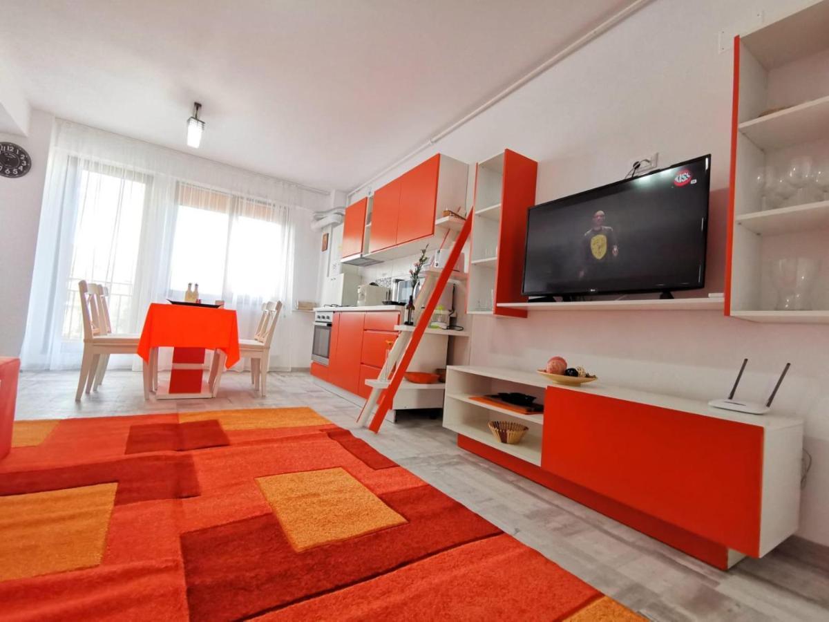 Orange Apartment-Brilliant Apartments Констанца Экстерьер фото