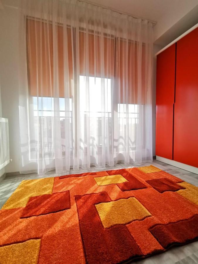 Orange Apartment-Brilliant Apartments Констанца Экстерьер фото